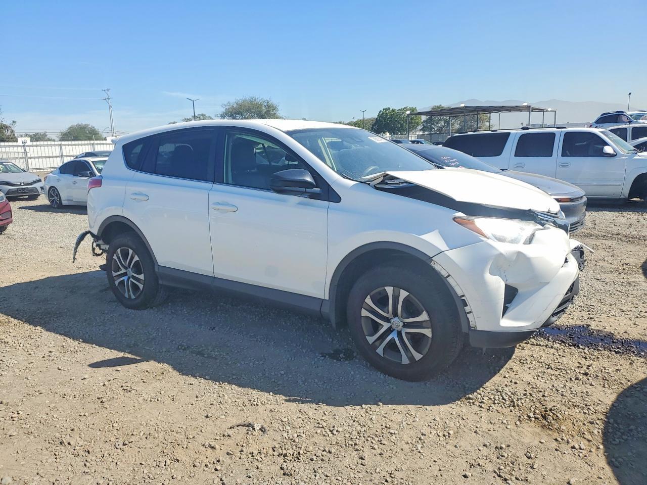 2018 Toyota Rav4 Le - Фото 4