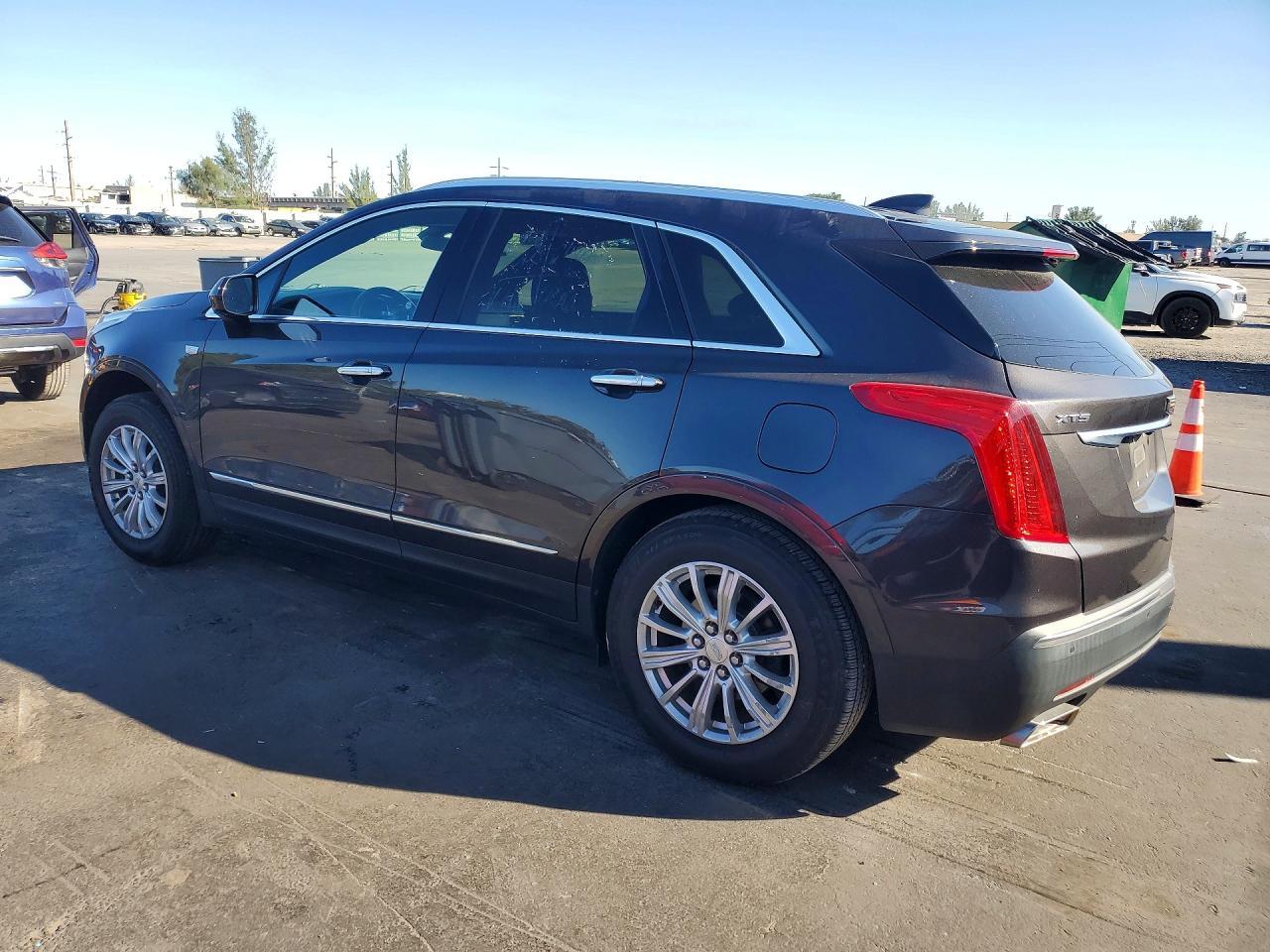 2018 Cadillac Xt5 - Фото 2