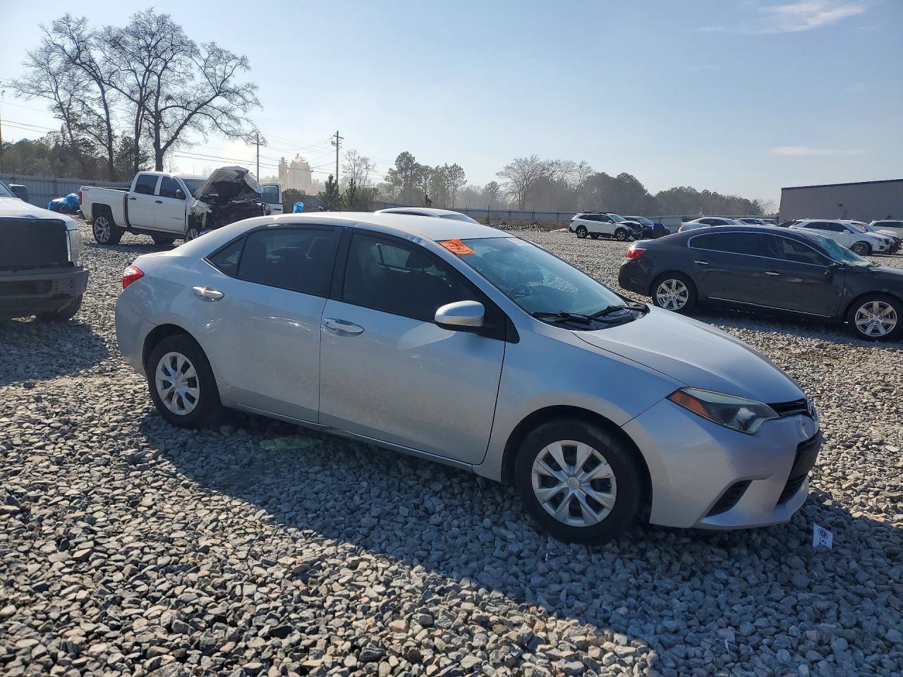 2015 Toyota Corolla L - Фото 4