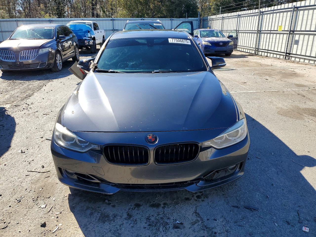 2013 BMW 335 I - Фото 5