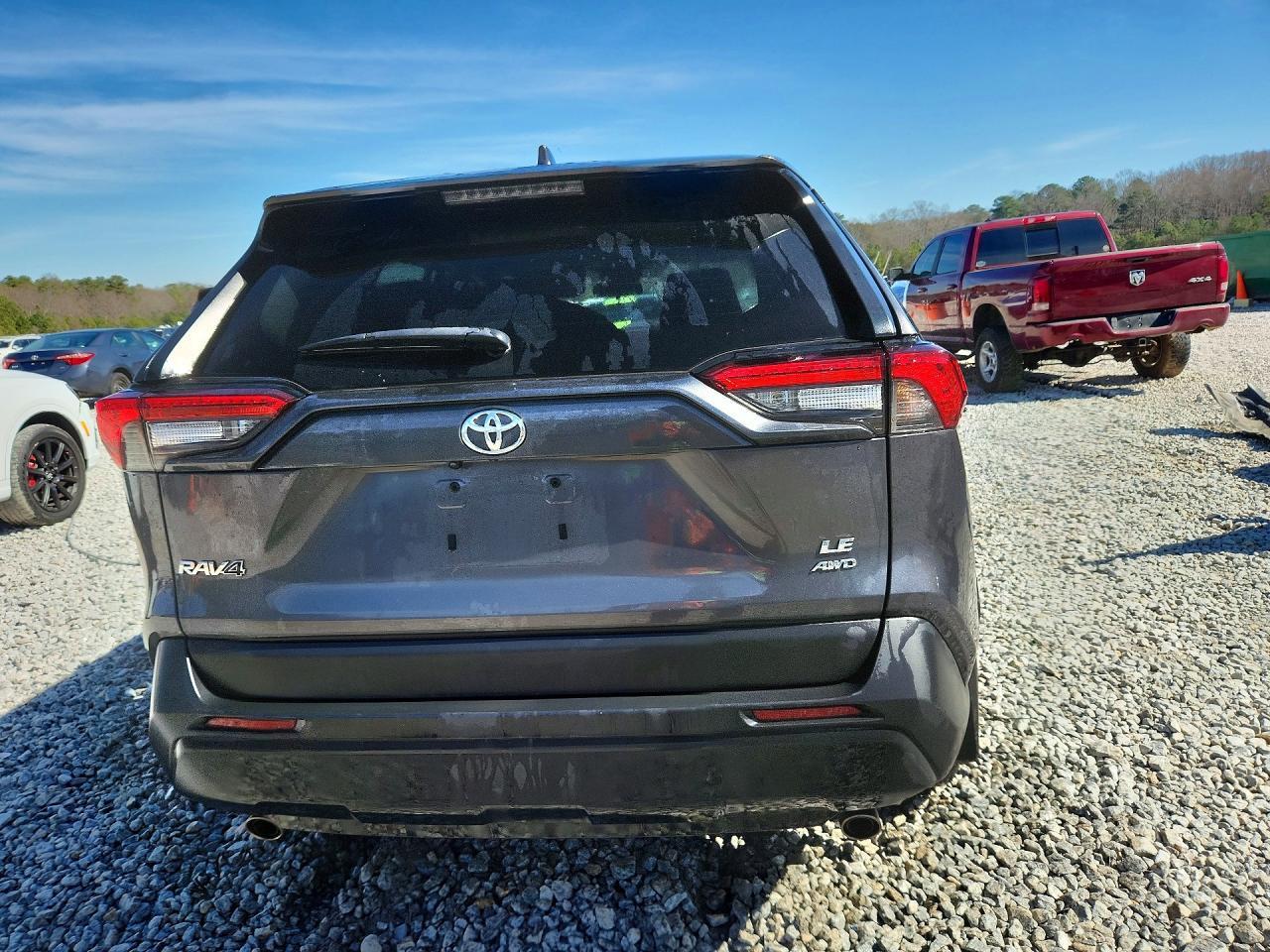 2023 Toyota Rav4 Le - Image 6