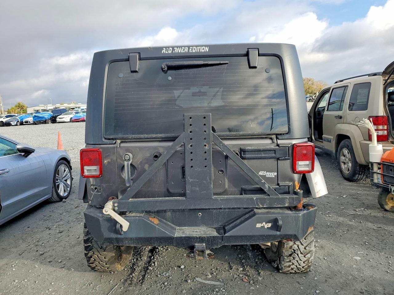 2018 Jeep Wrangler Unlimited Sport - Фото 6