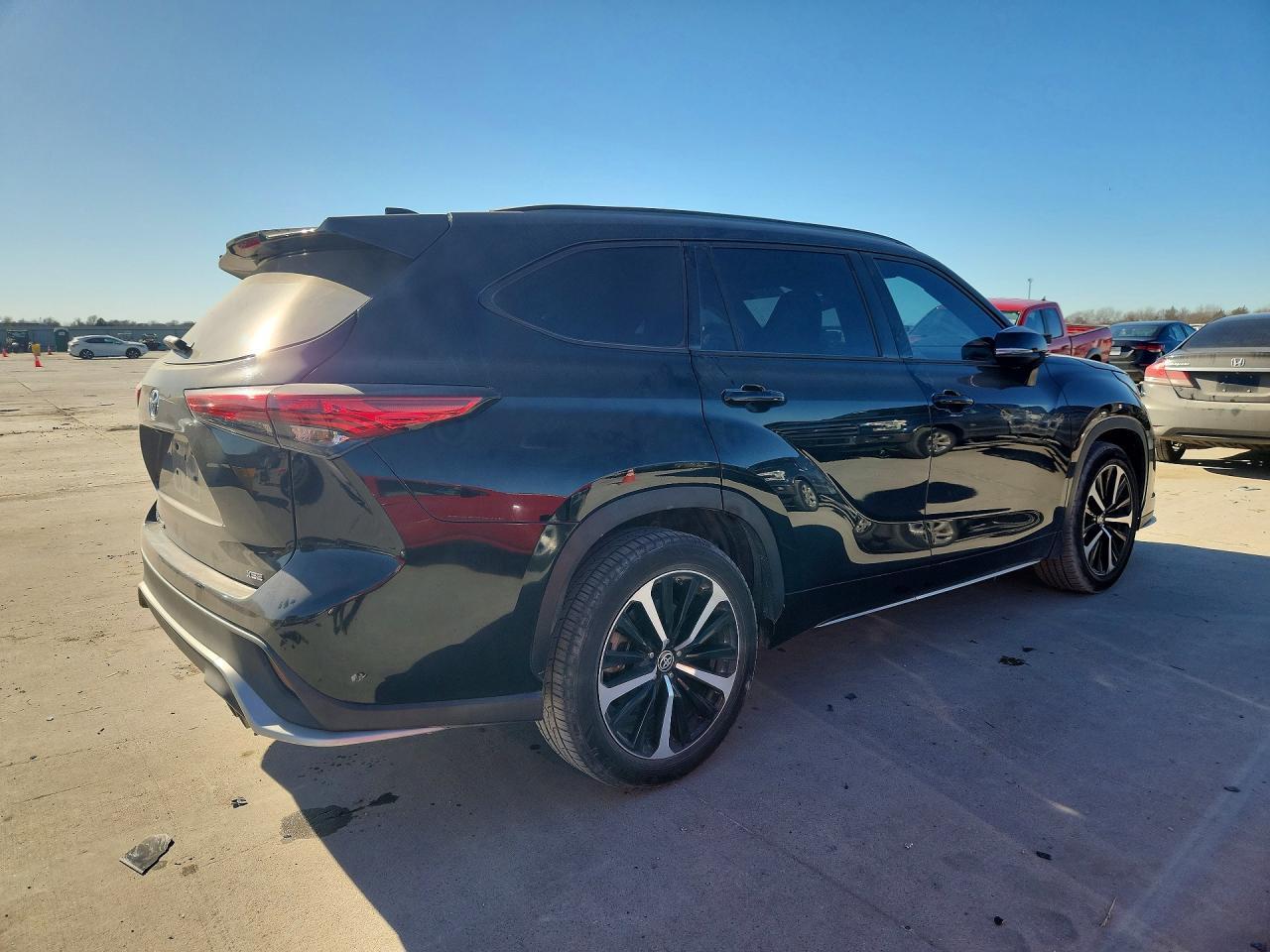 2021 Toyota Highlander Xse - Фото 3