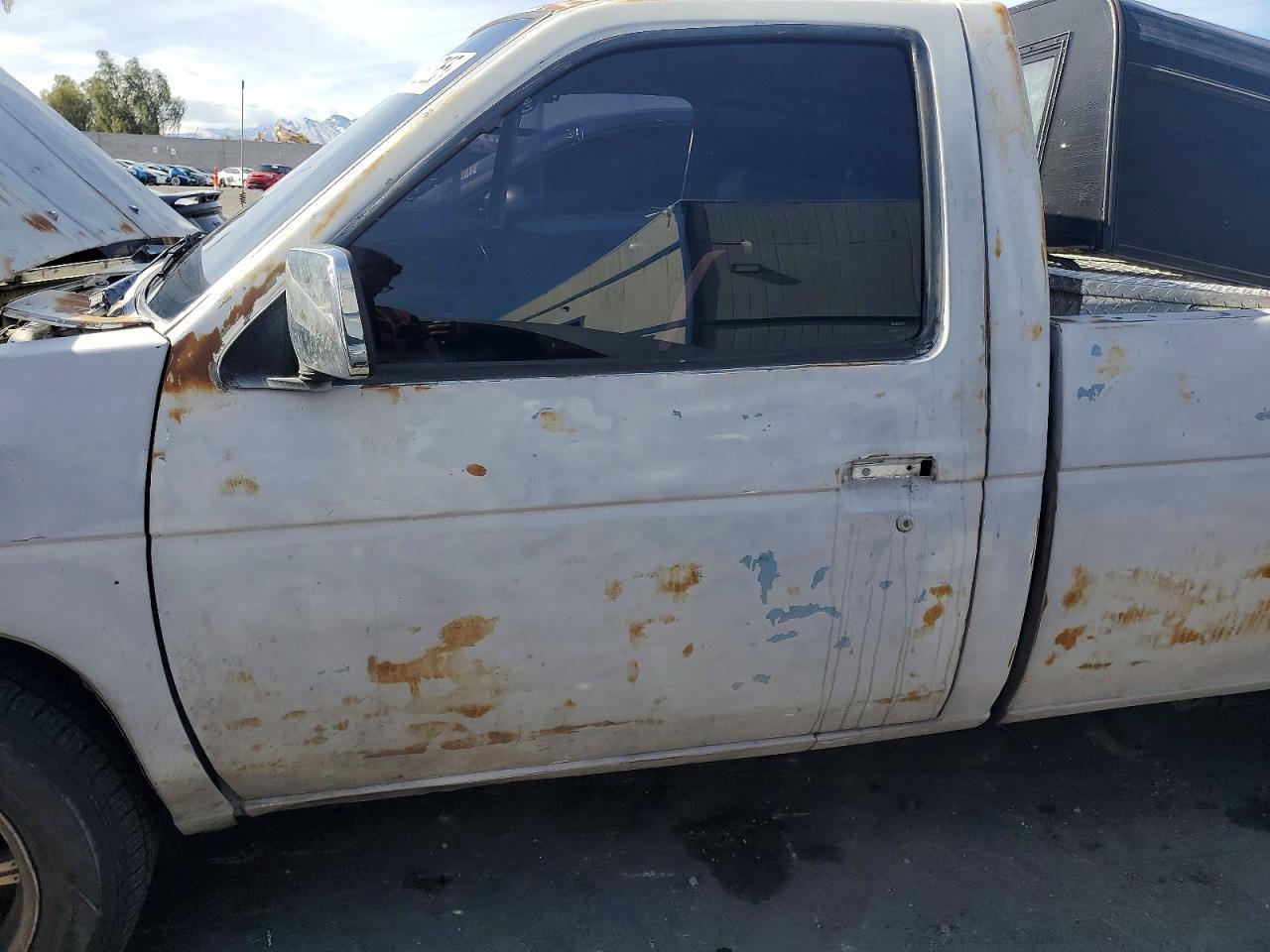1990 Nissan D21 Long Bed - Image 7