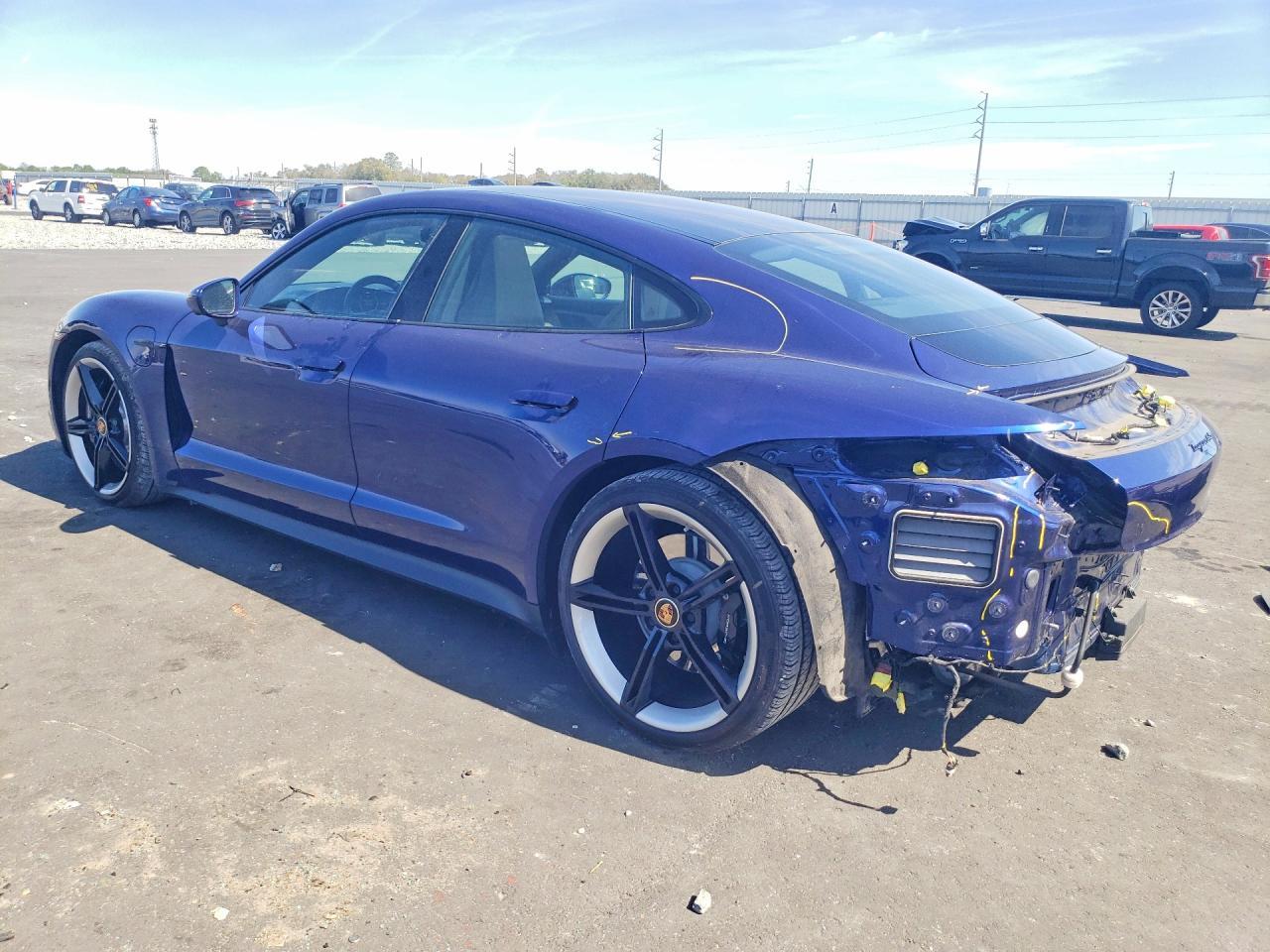 2021 Porsche Taycan 4S - Image 2