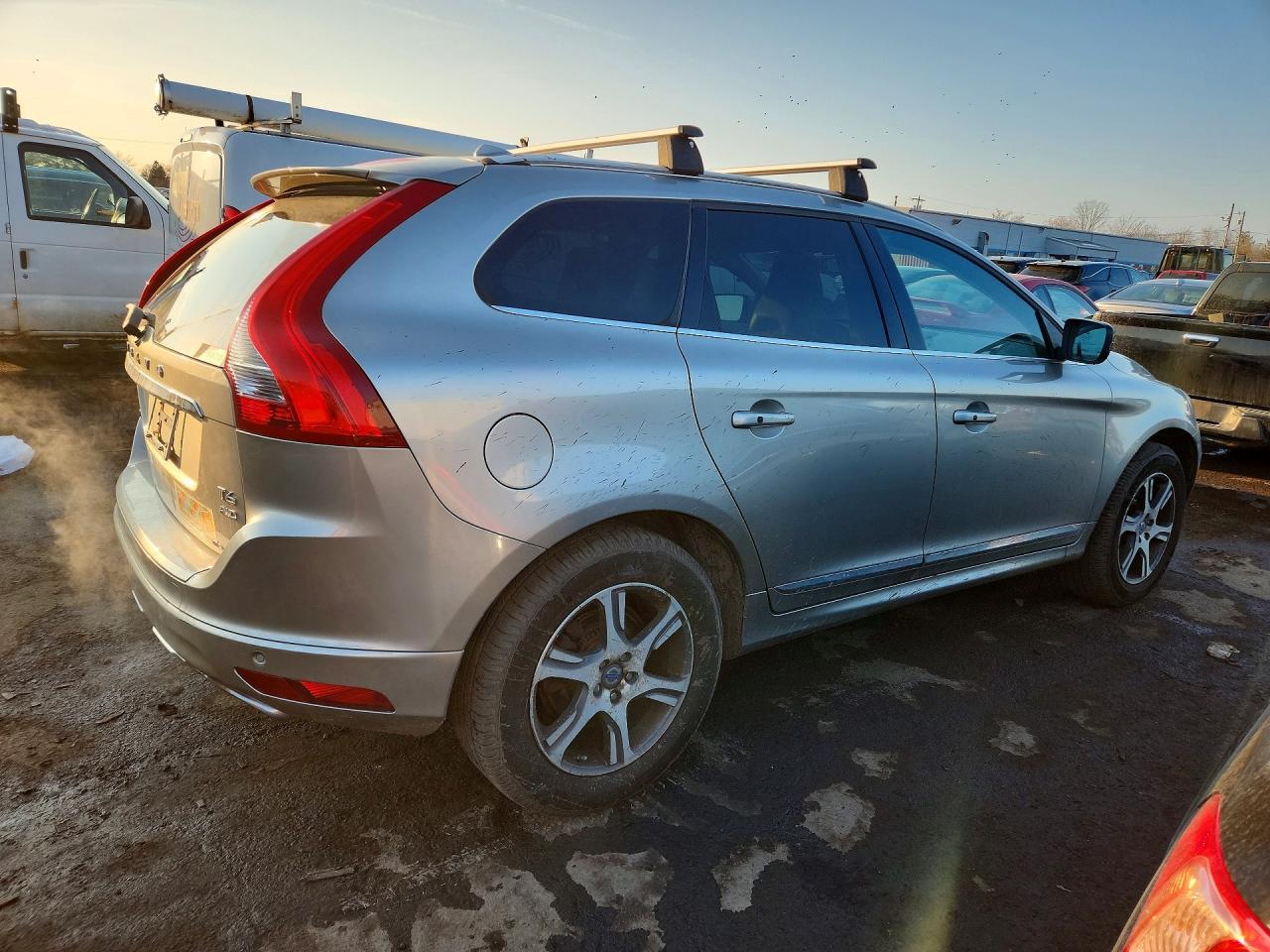 2015 Volvo Xc60 T6 Platinum - Фото 3