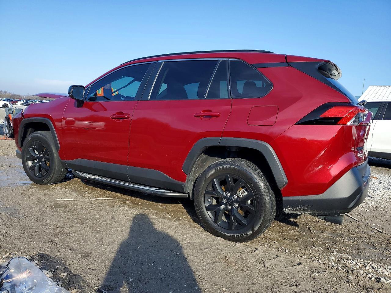 2021 Toyota Rav4 Le - Фото 2