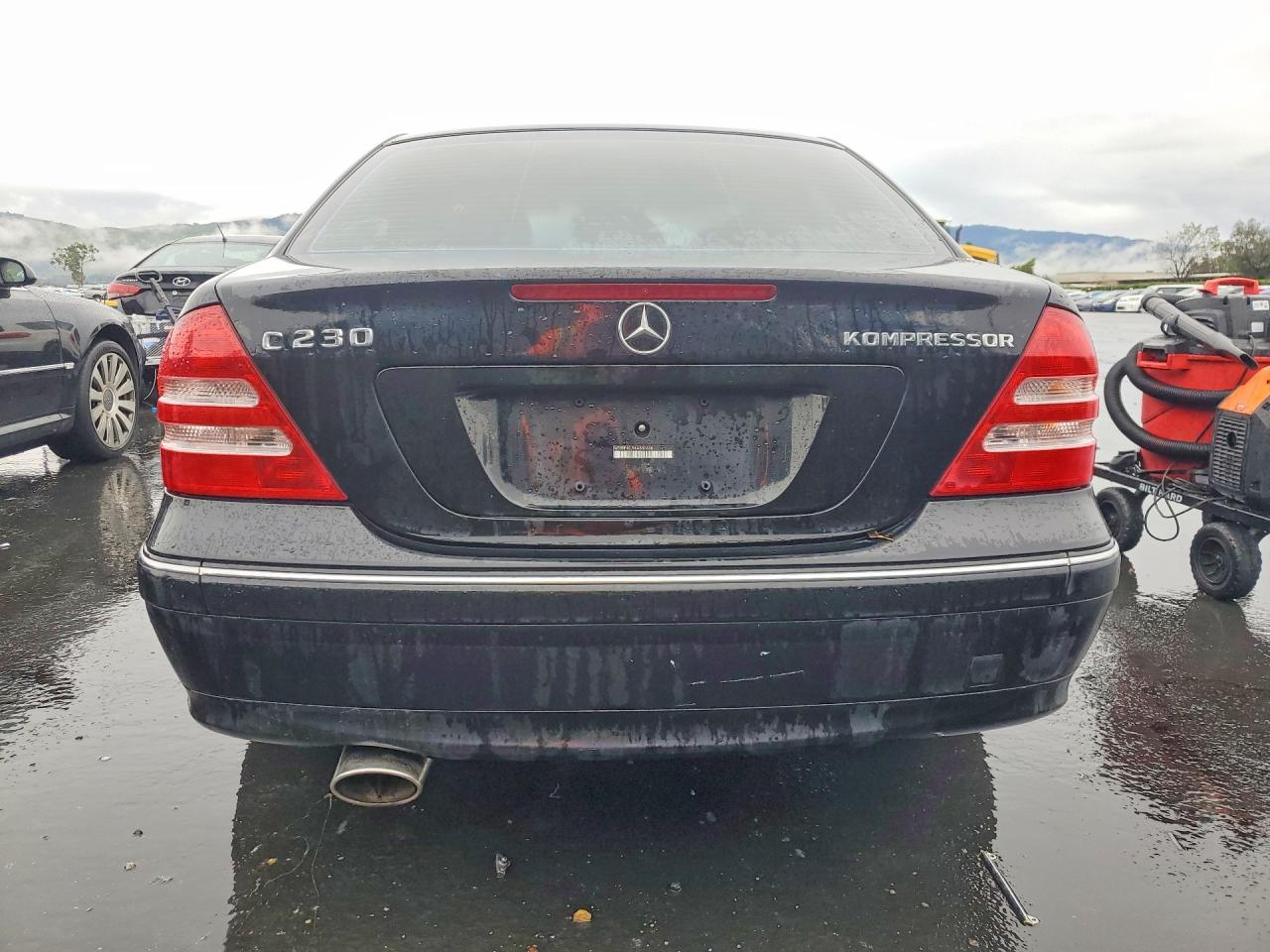 2004 Mercedes-Benz C 230K Sport Sedan - Image 6
