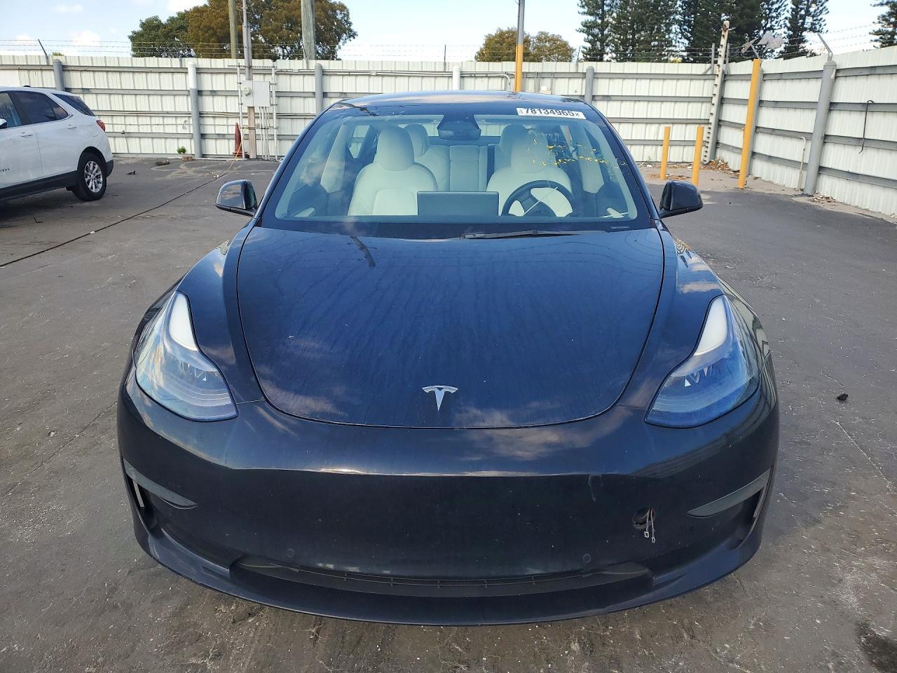 2022 Tesla Model 3 - Фото 5
