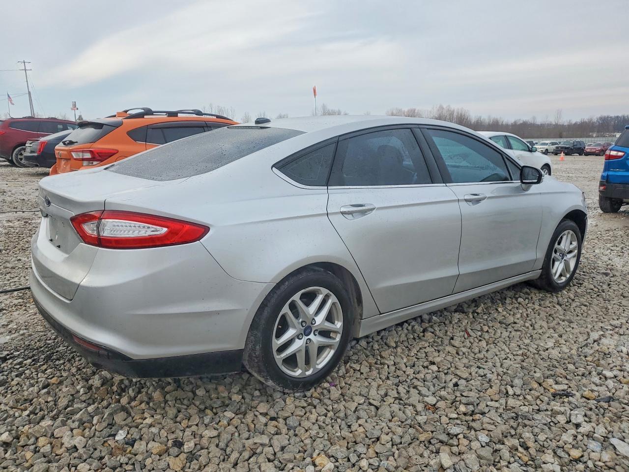 2016 Ford Fusion Se - Image 3