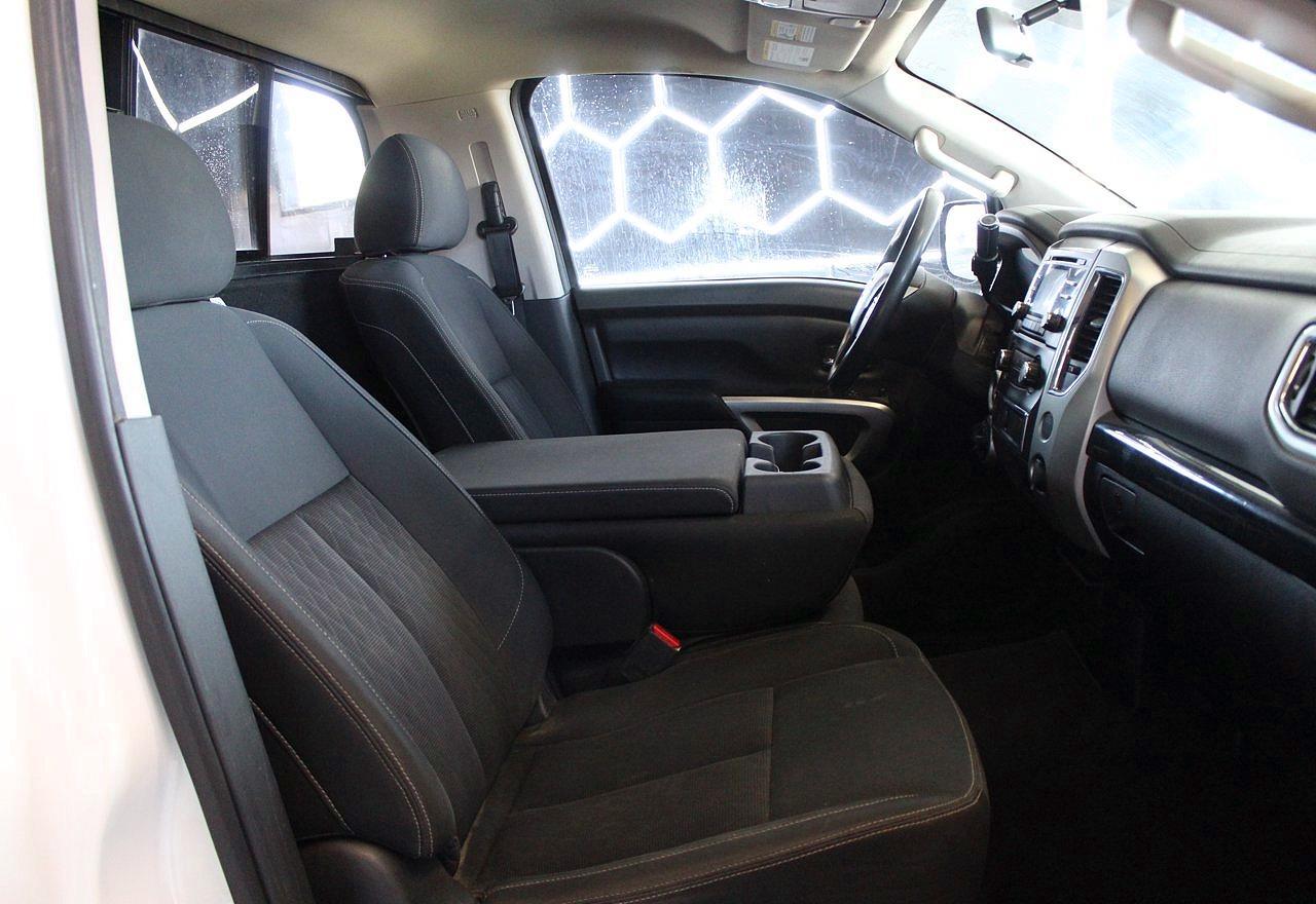 2017 Nissan Titan Sv - Фото 5