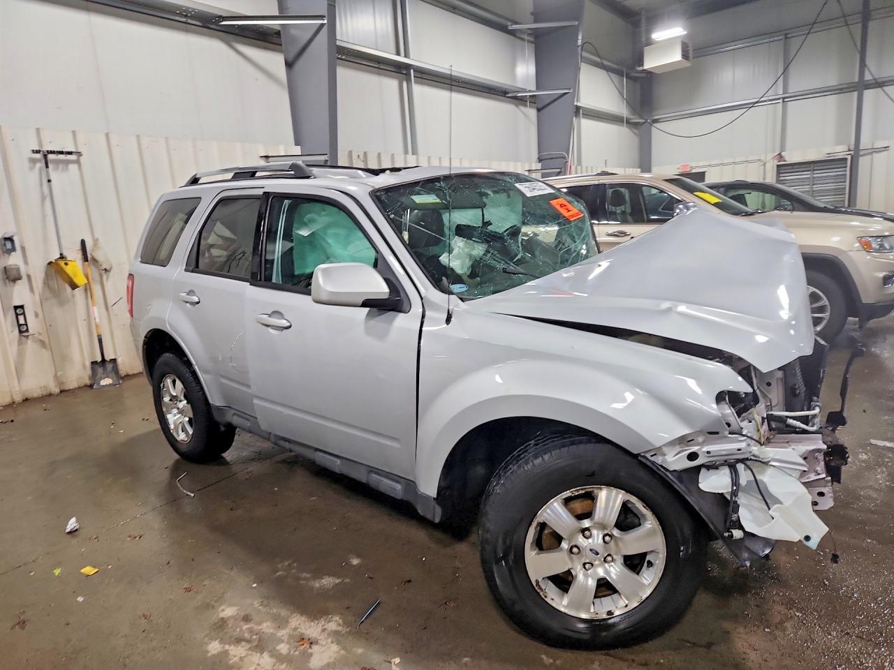 2012 Ford Escape Limited - Фото 4