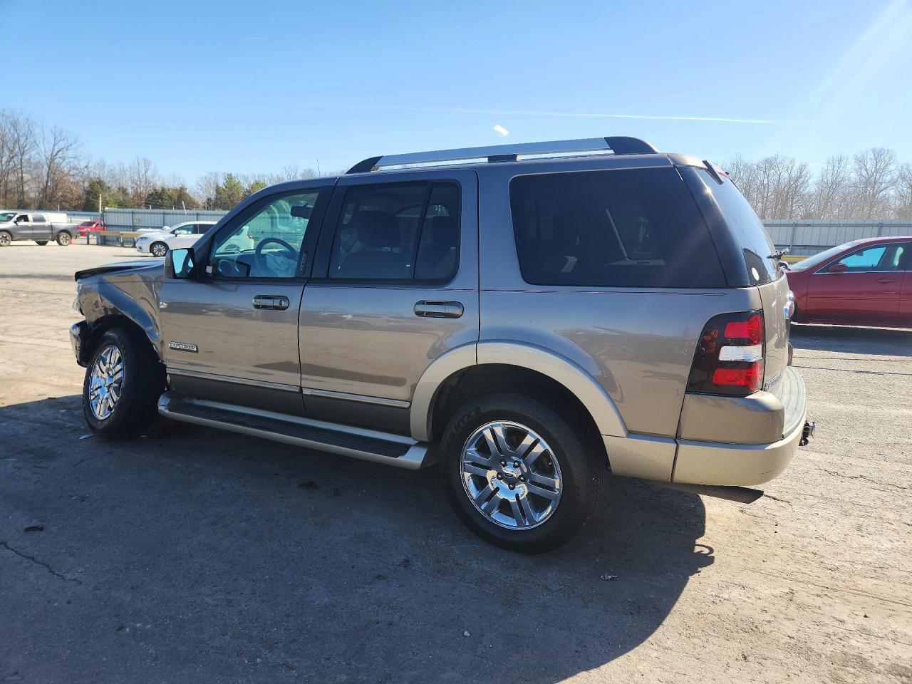 2006 Ford Explorer Eddie Bauer - Фото 2