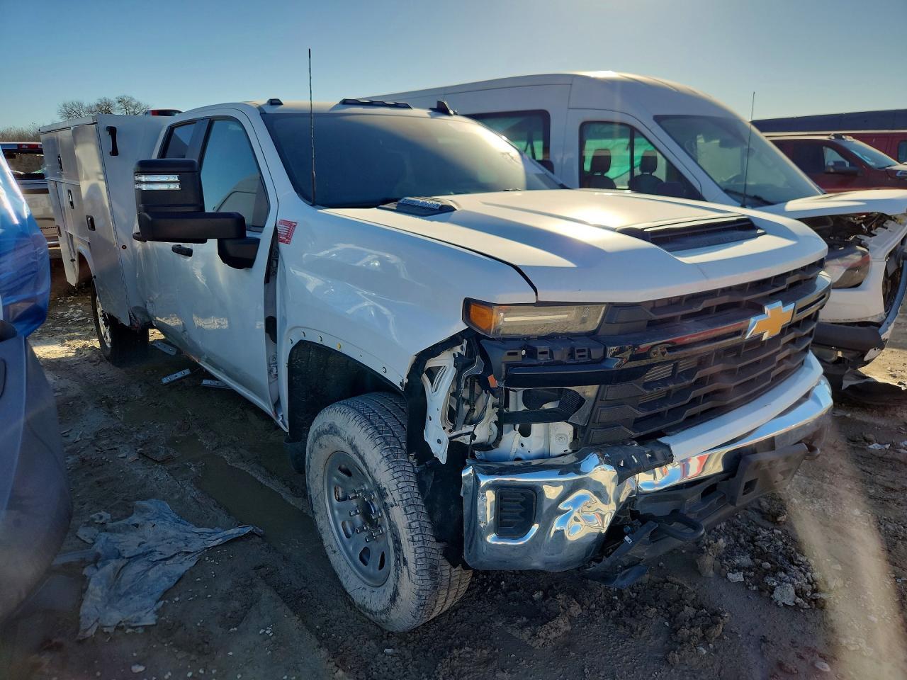 2024 Chevrolet Silverado K3500 - Фото 4