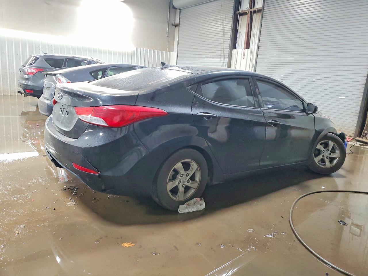 2014 Hyundai Elantra Se - Фото 3