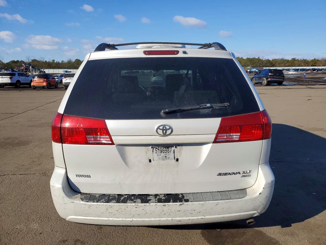 2005 Toyota Sienna - Фото 6