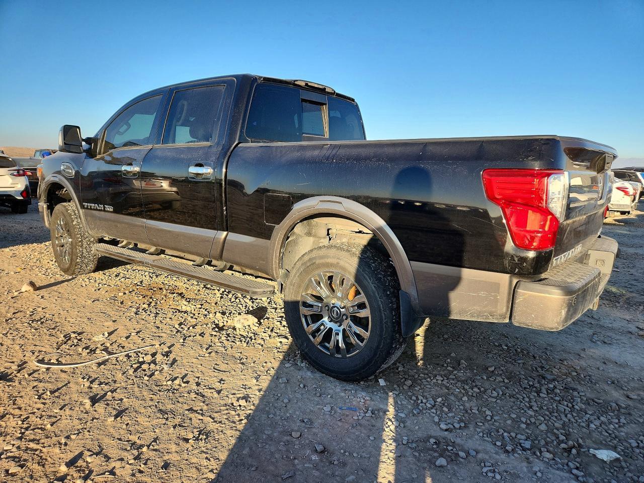 2016 Nissan Titan Xd Sl - Фото 2