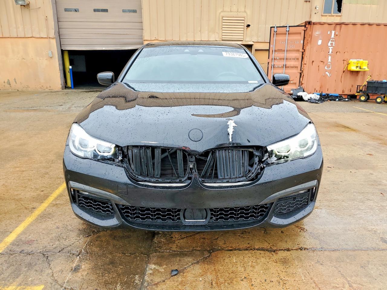 2019 BMW 740 I - Фото 5