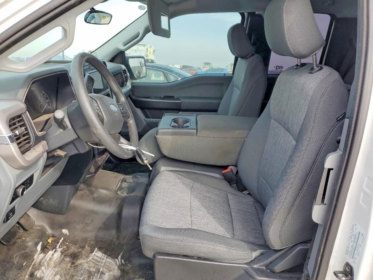 2023 Ford F150 Super Cab - Фото 7