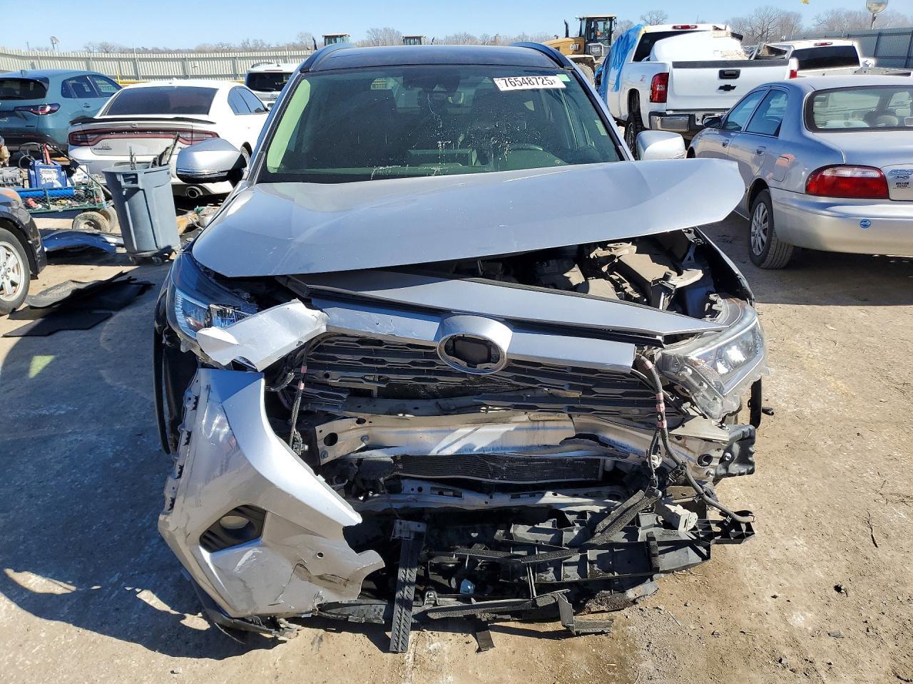 2019 Toyota Rav4 Limited - Фото 5