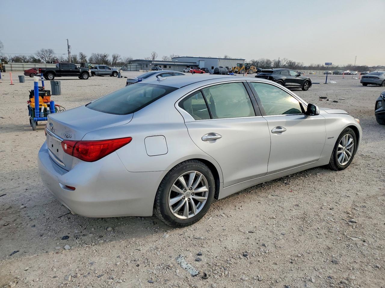 2014 Infinity Q50 Hybrid Premium - Image 3