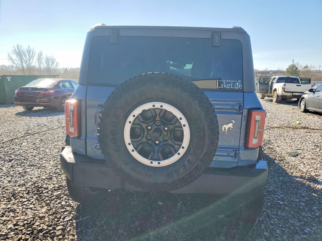 2025 Ford Bronco Outer Banks - Image 6
