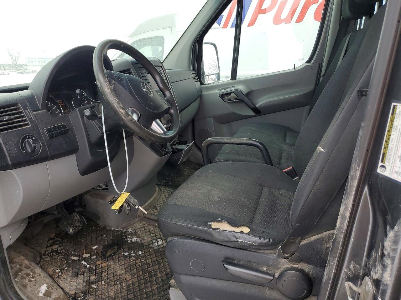 2014 Mercedes-Benz Sprinter 2500 - Image 7