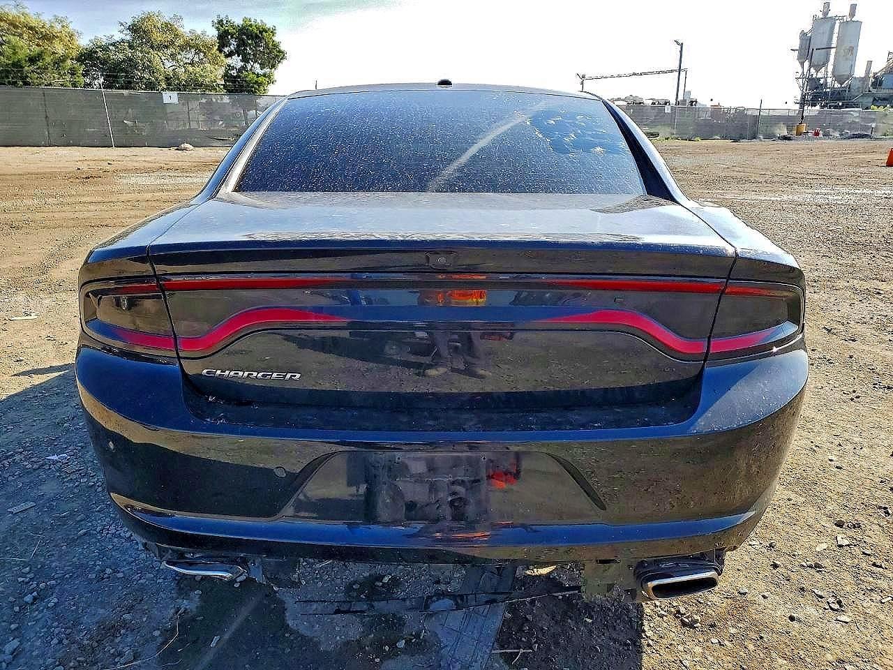 2022 Dodge Charger Sxt - Фото 6