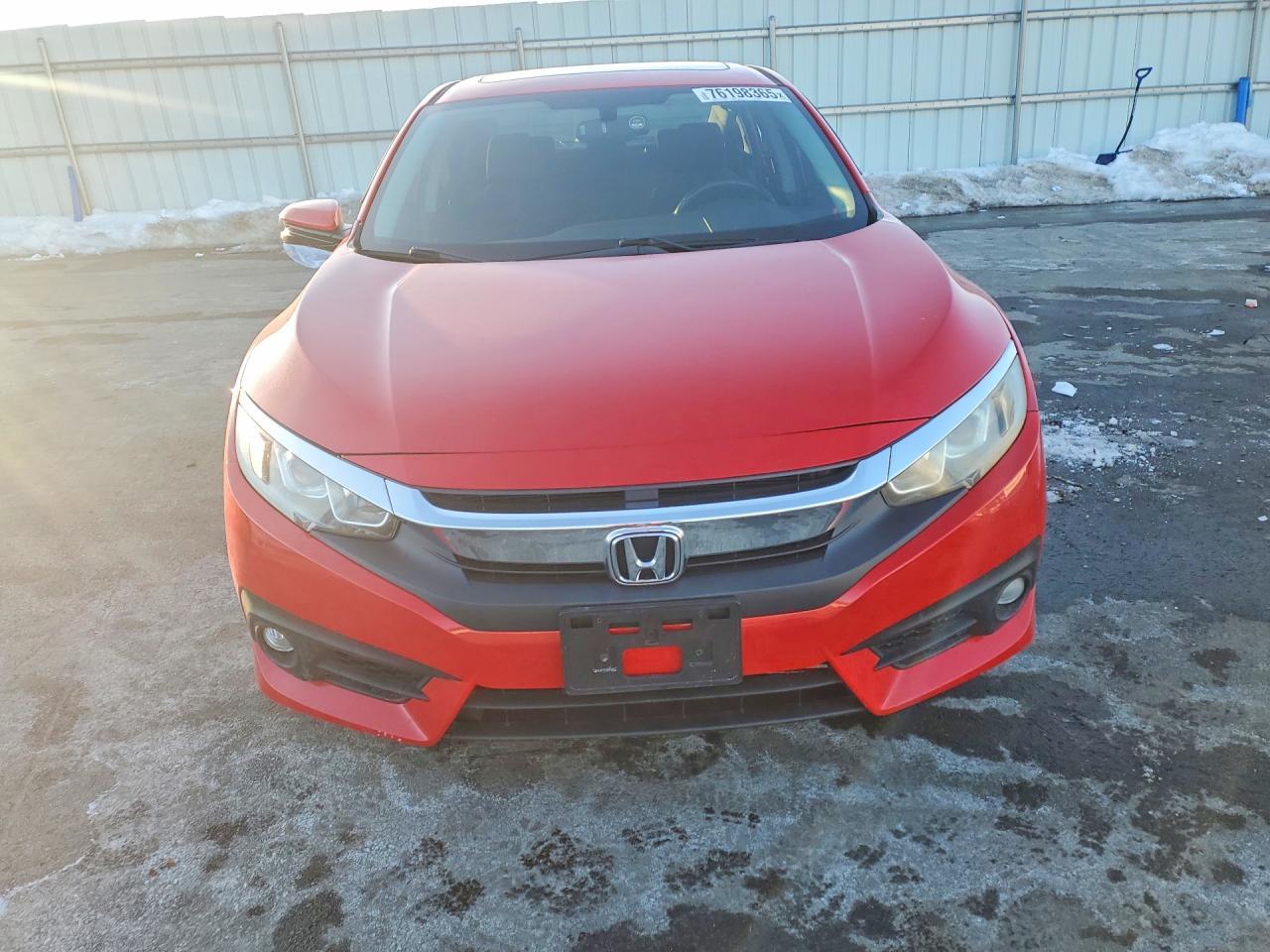 2018 Honda Civic Ex - Image 5
