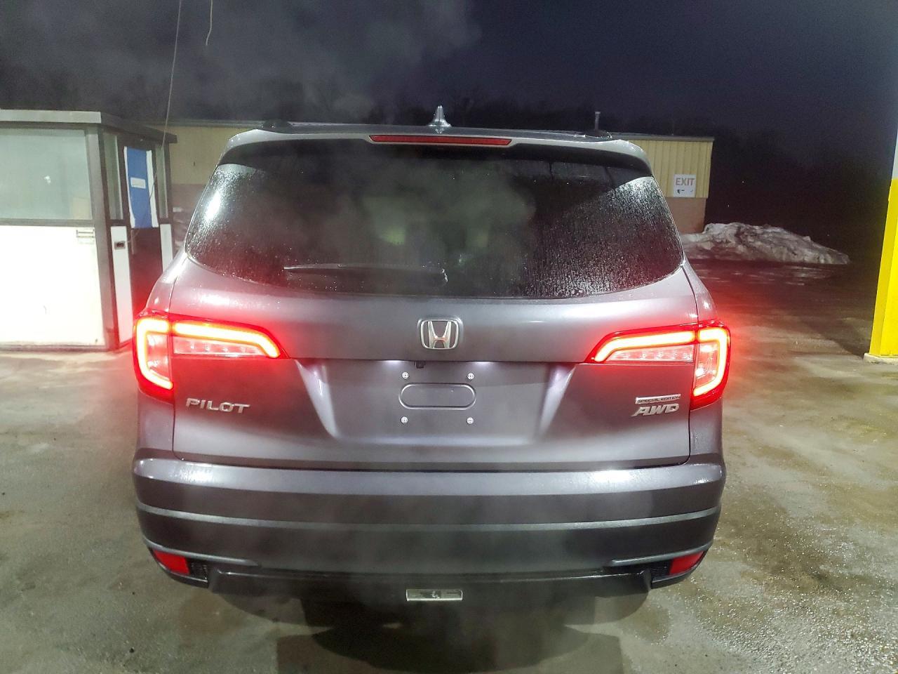 2022 Honda Pilot Se - Image 6