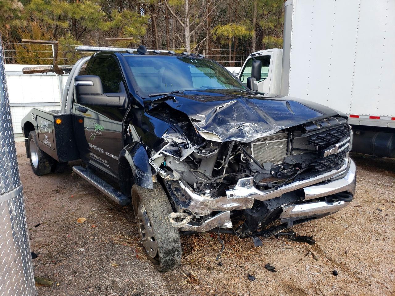 2023 Ram 4500 Tow Truck - Image 4