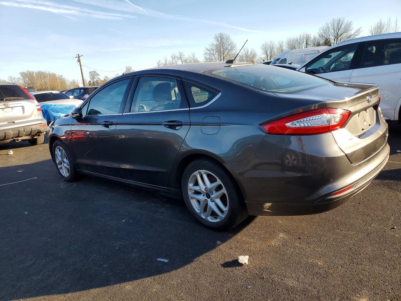 2017 Ford Fusion - Фото 2
