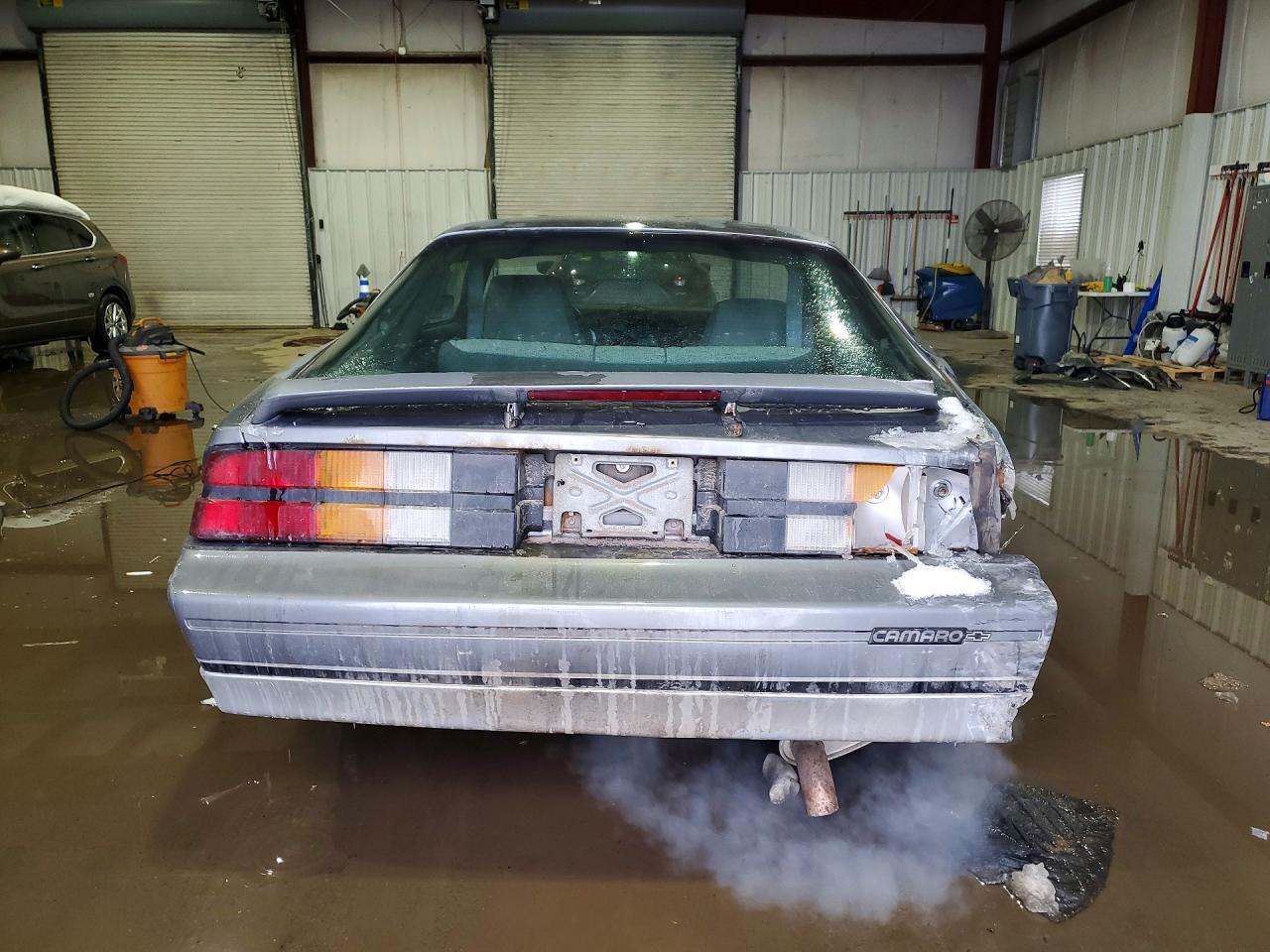1988 Chevrolet Camaro - Фото 6