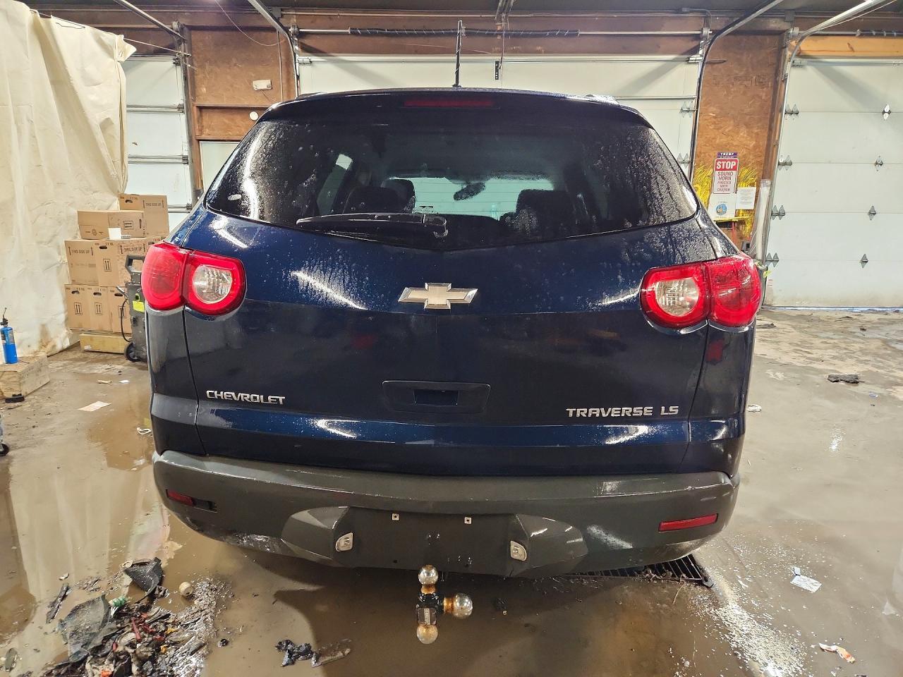 2009 Chevrolet Traverse Ls - Image 6