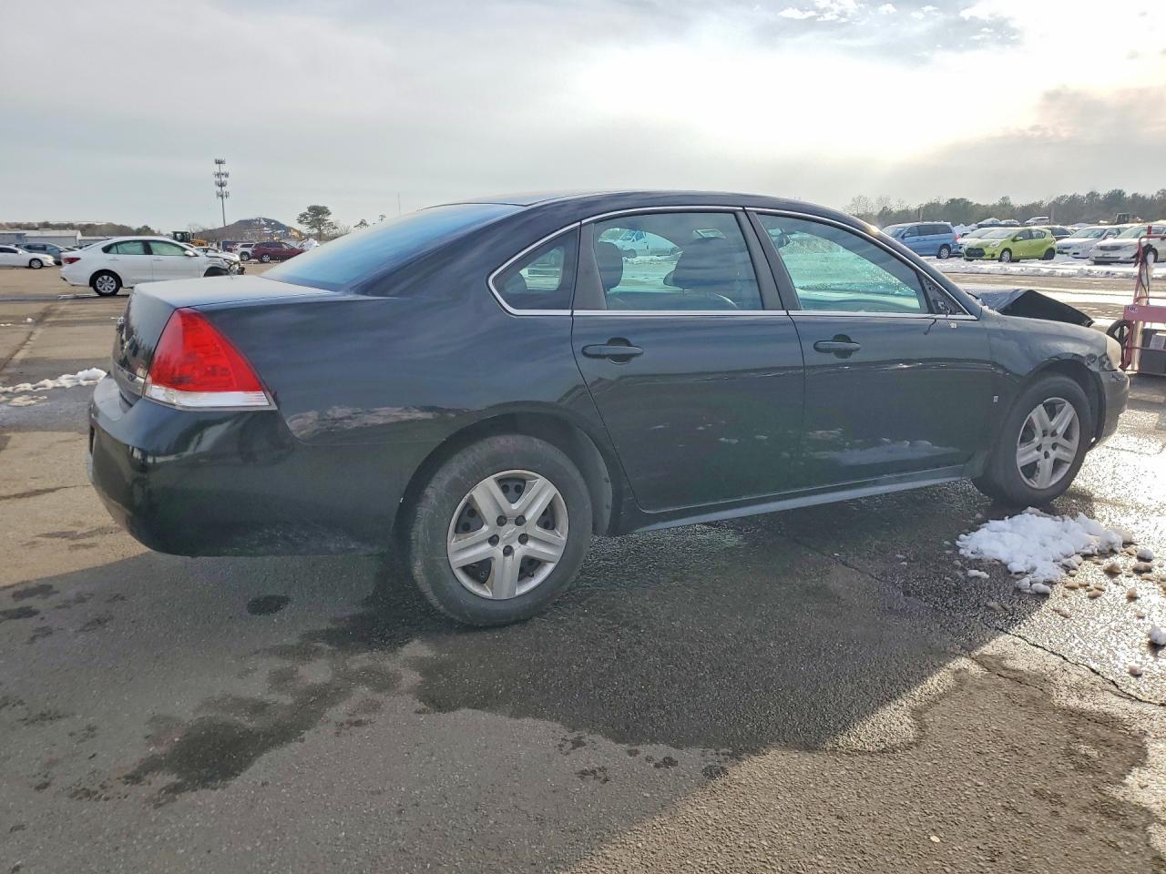 2010 Chevrolet Impala Ls - Фото 3