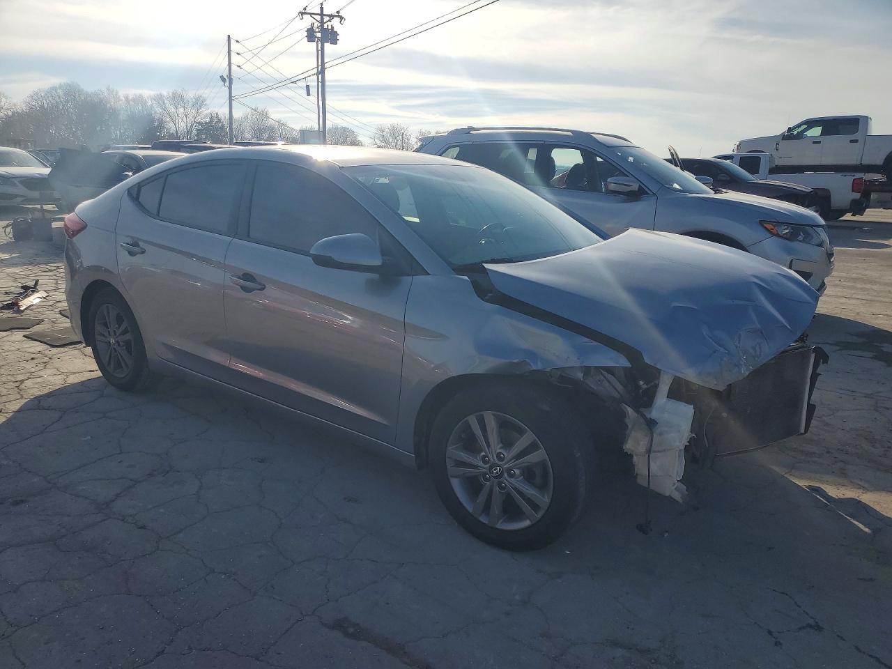 2017 Hyundai Elantra Se - Image 4