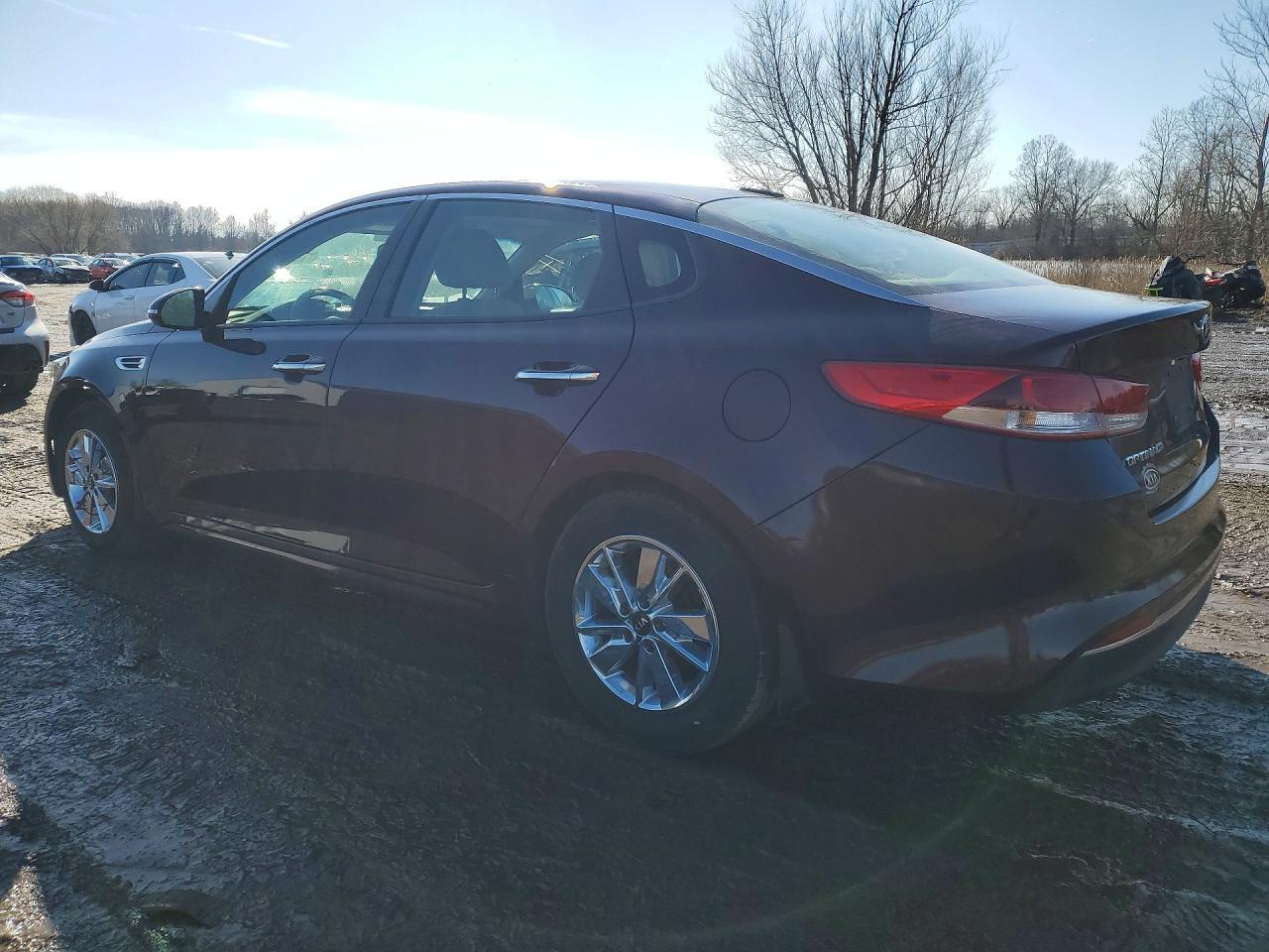 2016 Kia Optima Lx - Фото 2