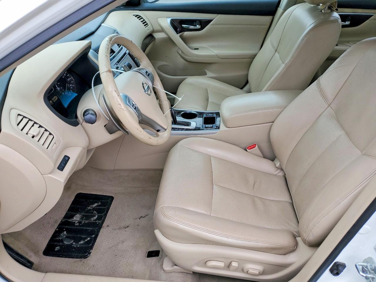 2013 Nissan Altima 3.5S - Image 7