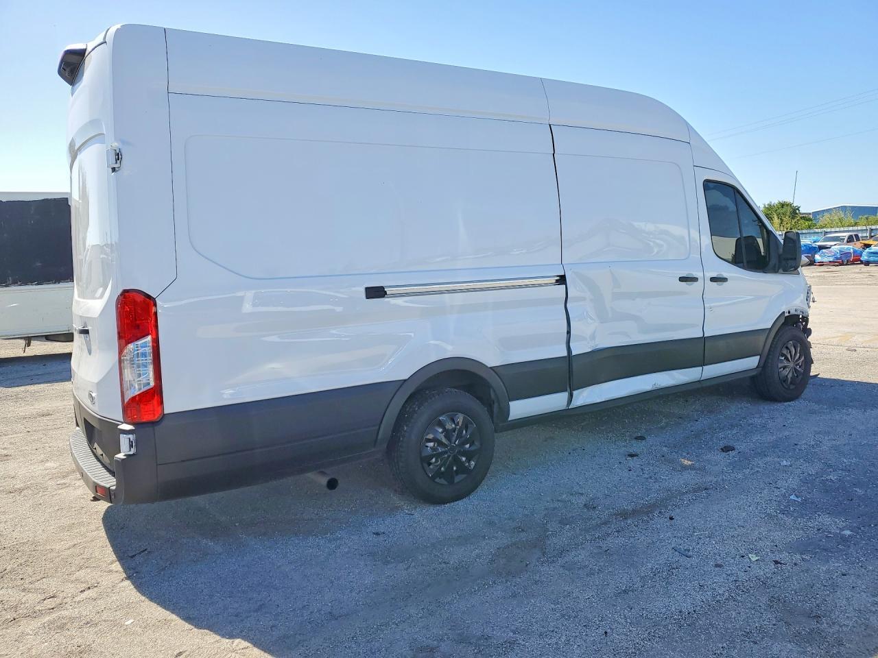 2023 Ford Transit T-250 Cargo ** Run & Drive * Pri Fleet ** - Image 3
