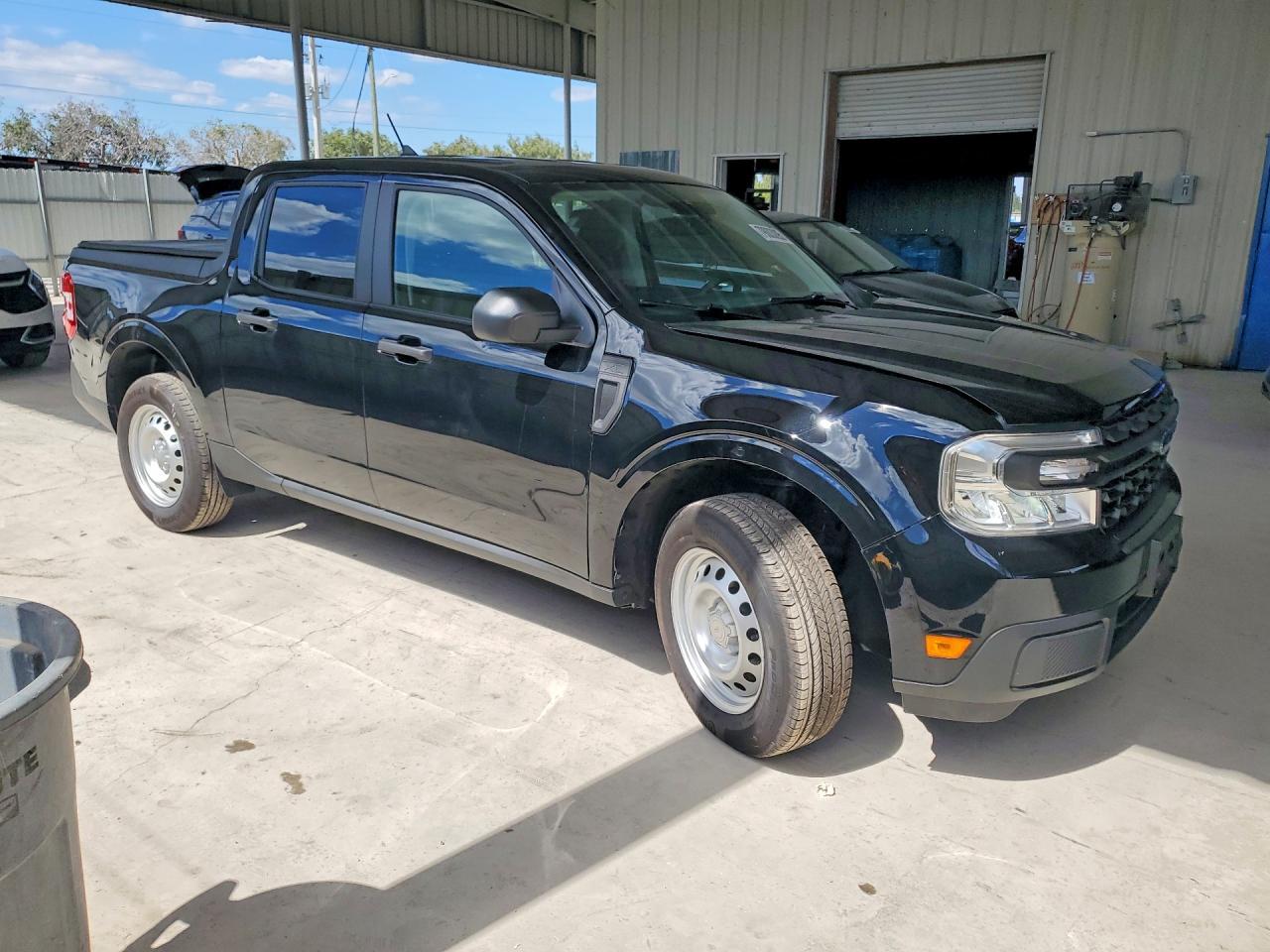 2024 Ford Maverick Xl - Image 4