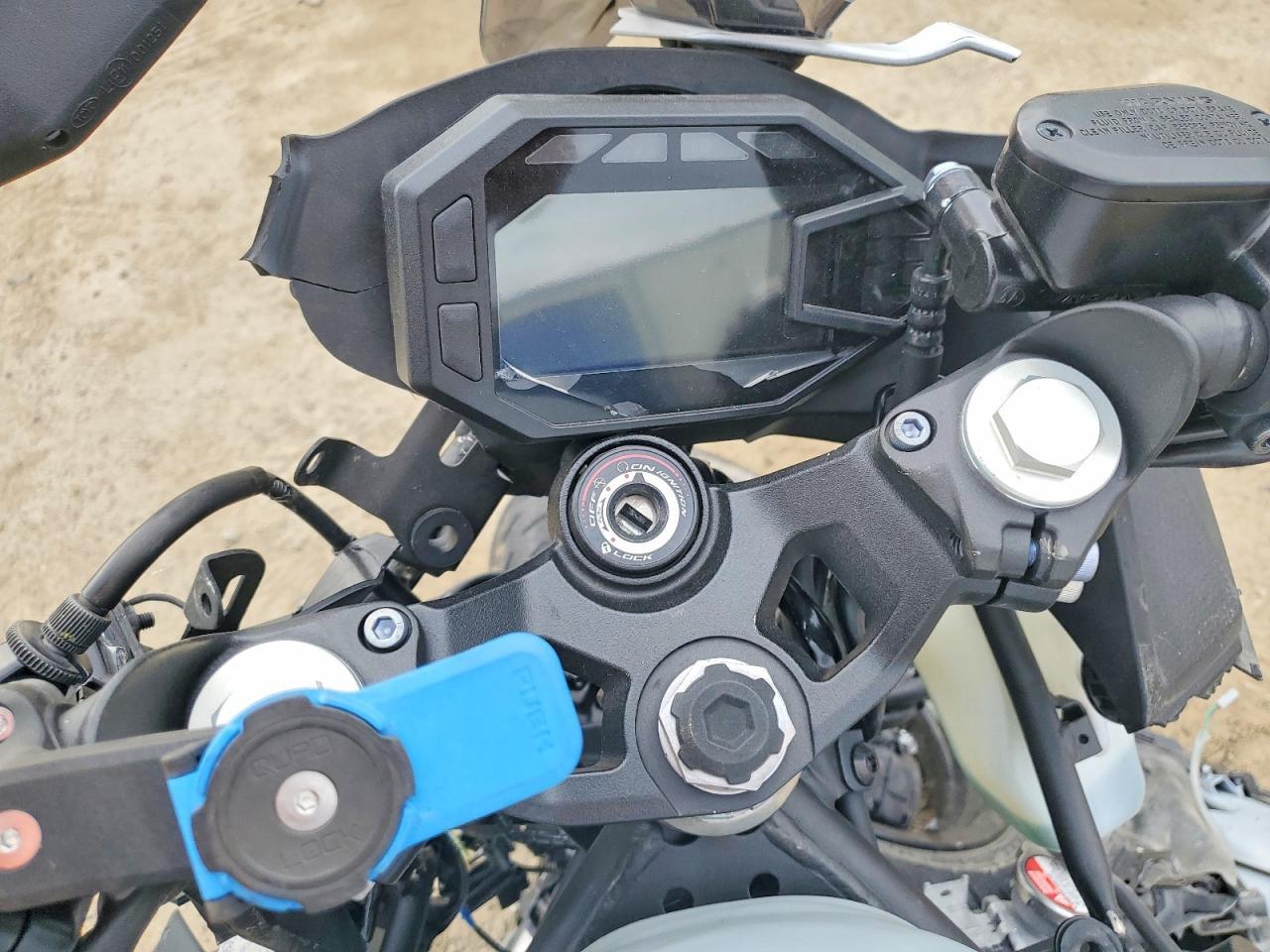2024 Kawasaki Ex500 - Image 7