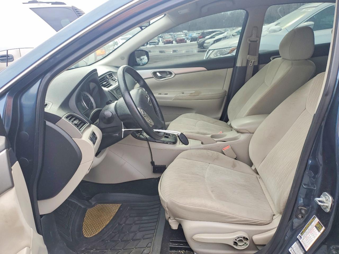 2015 Nissan Sentra S - Фото 7