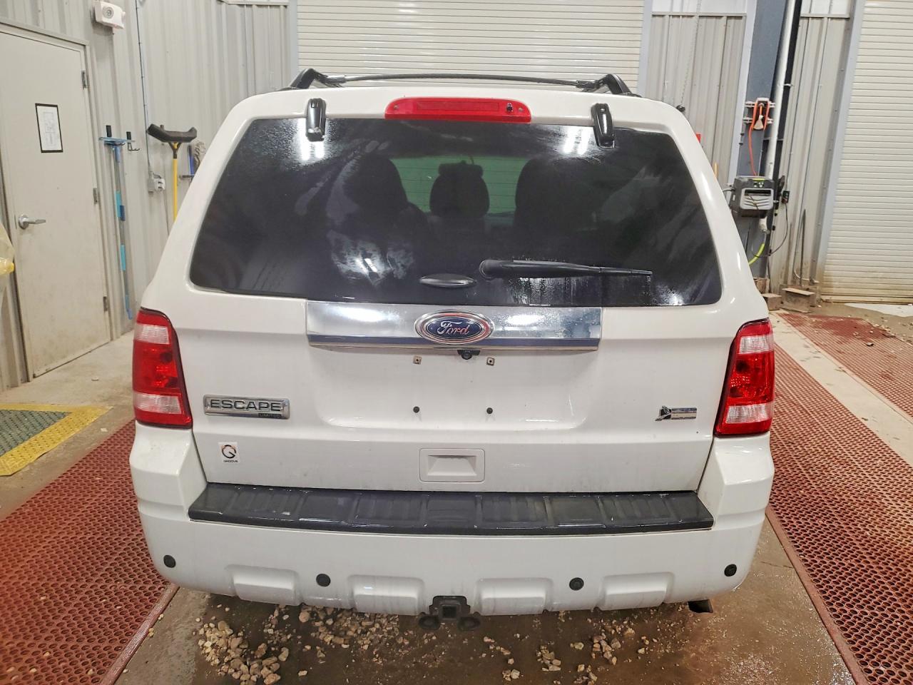 2012 Ford Escape Limited - Фото 6