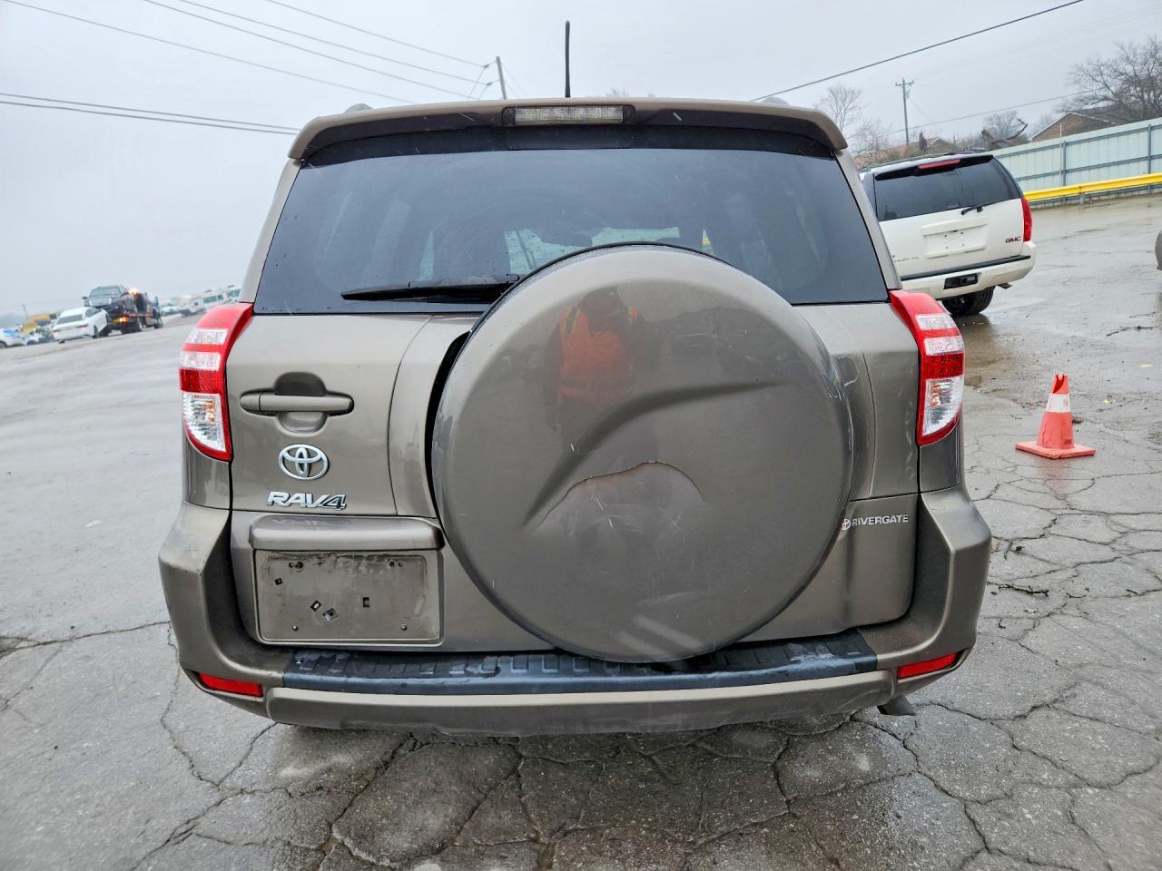 2011 Toyota Rav4 - Фото 6