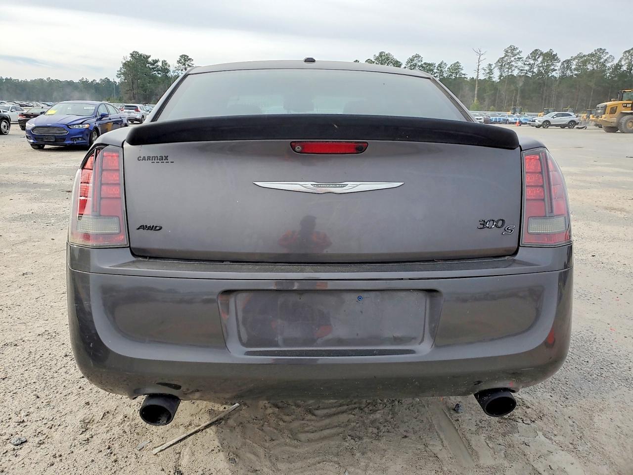 2014 Chrysler 300 S - Фото 6