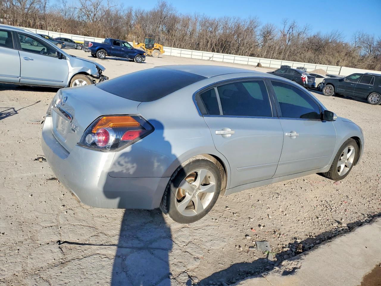 2008 Nissan Altima 3.5 Se - Image 3