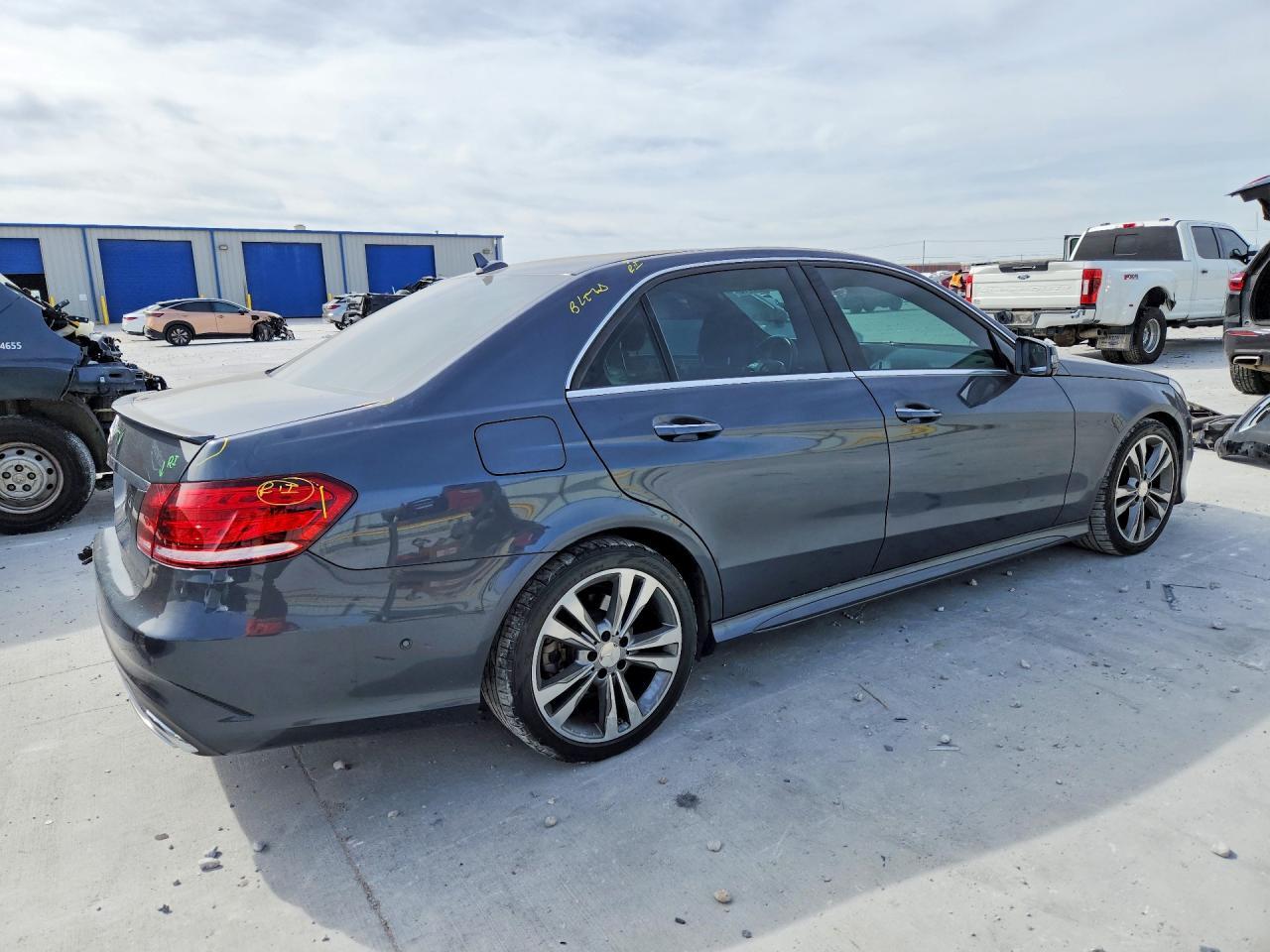 2016 Mercedes-Benz E 350 - Фото 3