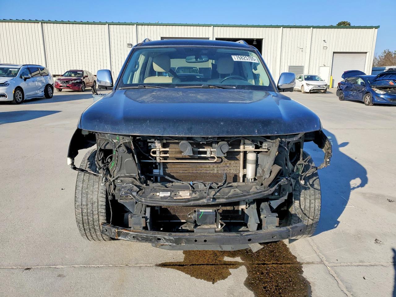 2019 Nissan Armada Sl - Image 5