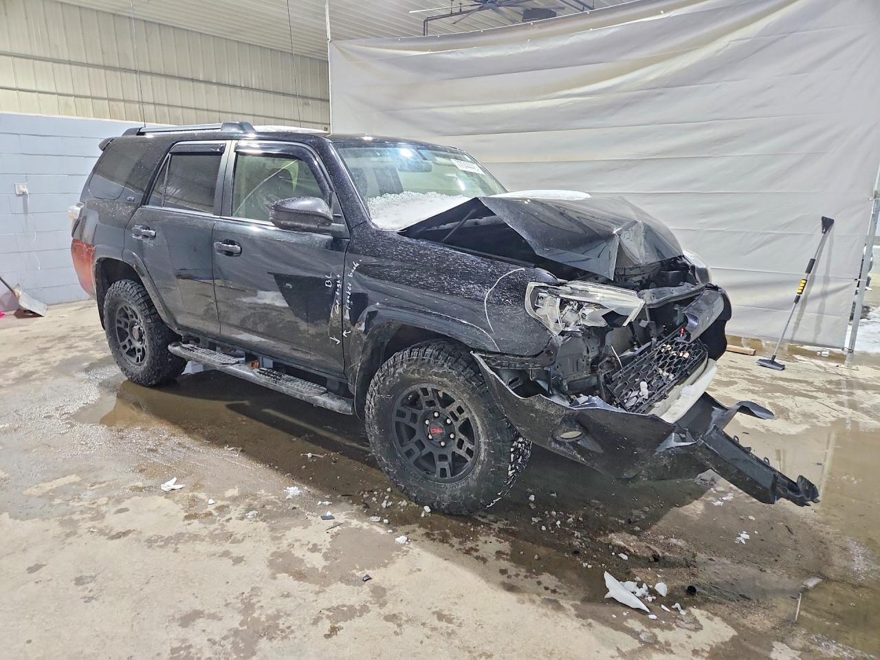 2016 Toyota 4Runner Sr5 - Фото 4