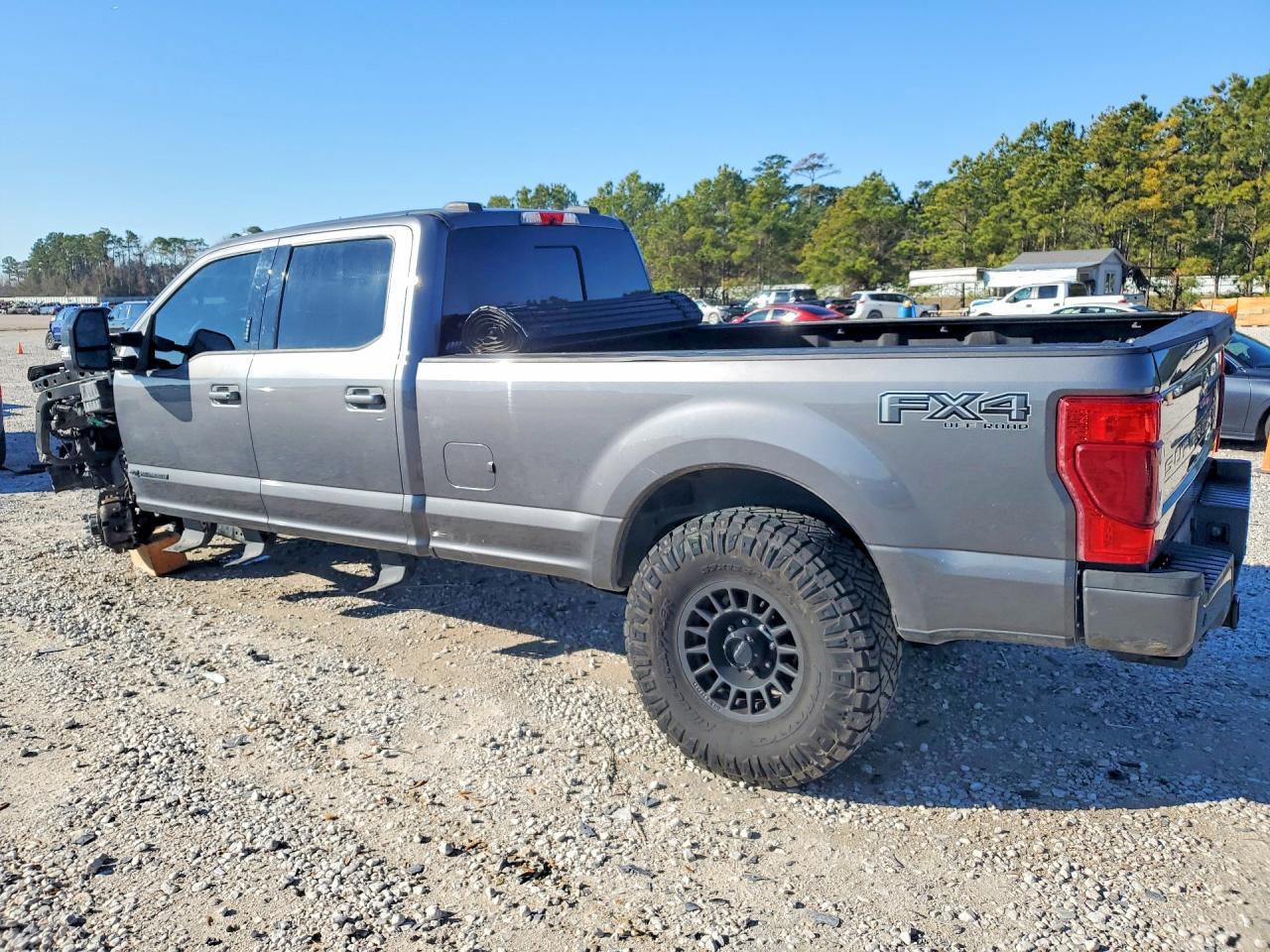 2022 Ford F350 Super Duty - Фото 2